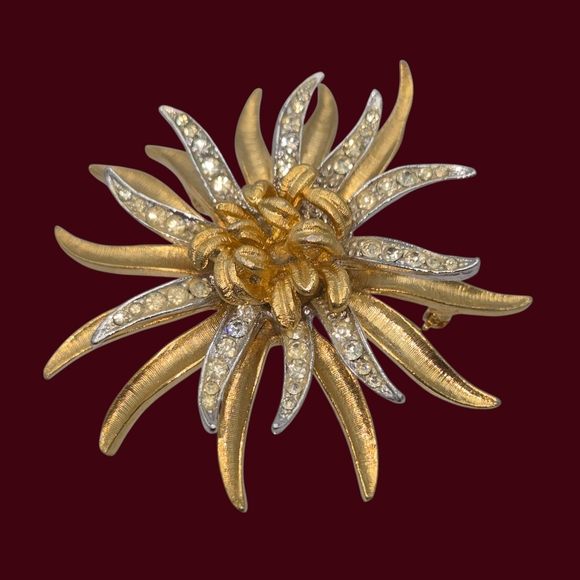 Coro Jewelry - MCM Vintage Coro Chrysanthemum Starburst Floral Brooch Gold Silver Rhinestones